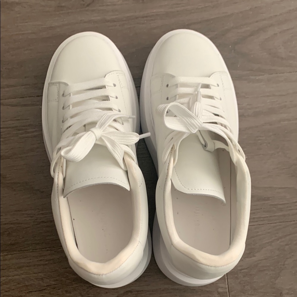 White Sneakers 6cm height- increasing